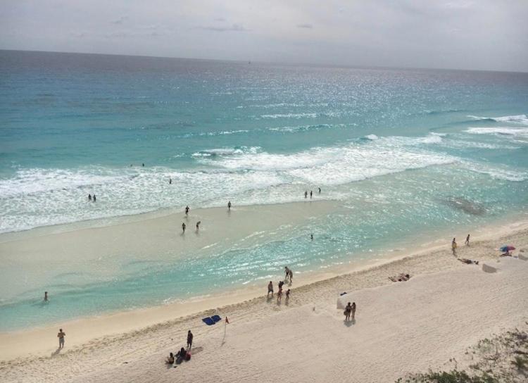 Studio Oceanfront Prime Location カンクン エクステリア 写真